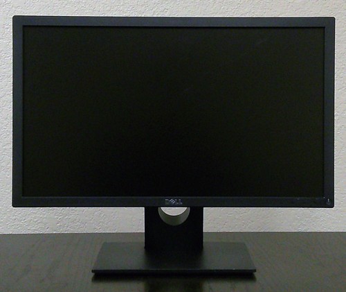Dell E2216H 22” FHD 1080p Widescreen LED LCD Monitor 16:9 VGA DP *Grade C* - Picture 1 of 9