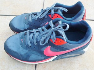 mens tennis shoes size 11