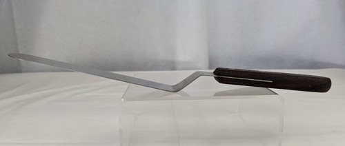 Wilton Wooden Handle Stainless Steel Spreader Cake Icing Spatula Kitchen Utensil - Picture 2 of 7