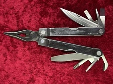 Leatherman Pocket Survival Tool Stainless Multi-Tool No Sheath Vintage 1995(245)