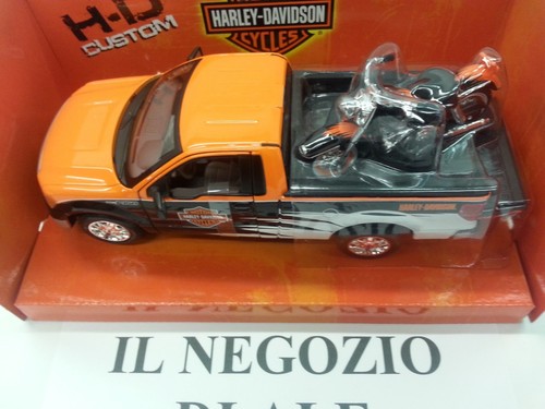 MAISTO MODELLINO "HD CUSTOM" 1:27 FORD F-150 STX+1:24 2000 FLSTF FAT BOY BIKE - Foto 6 di 10