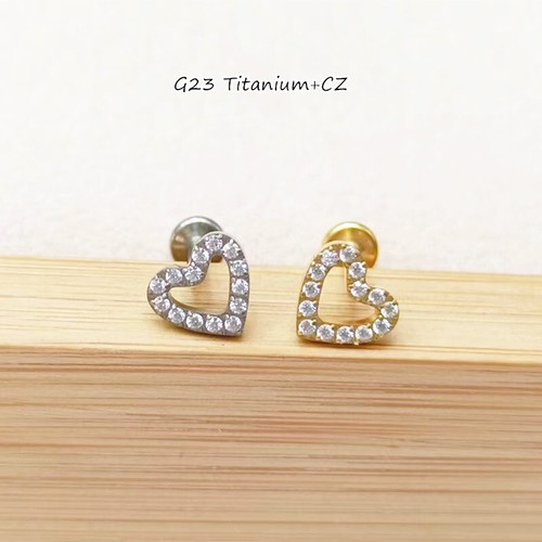 10PCS G23 Titanium Heart CZ Labret Lip Chin Bar Monroe Ear Helix Tragus 16G Shin - Picture 3 of 11
