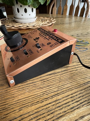 MRC Model 501 Throttlepack HO Train Control - Picture 8 of 11