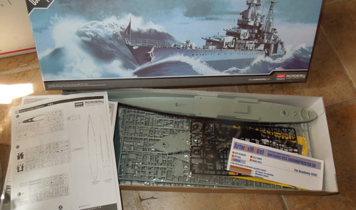 Academy 14107 1:350 USS Indianapolis CA-35 Heavy Cruiser Schiff Bausatz - Bild 2 von 4