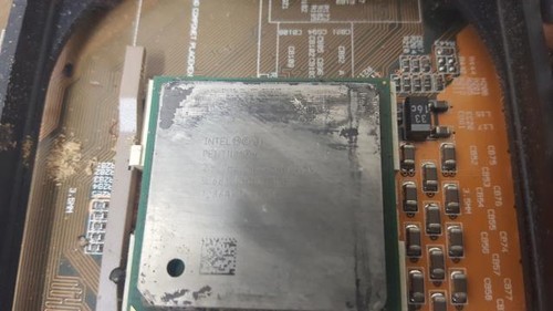 QDI P4I865PE Dragon 2 Computer Motherboard w/ Pentium SL68T 2.4GHz Processor - Picture 2 of 7