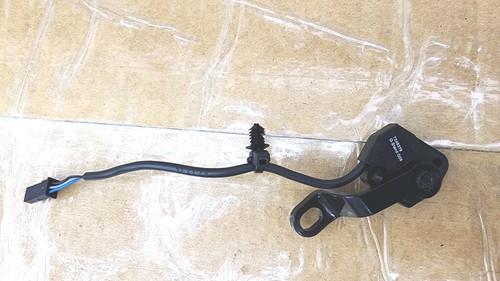 2012 - 2018 BMW 650i 640i M6 F12 Convertible Top Fin Angle Rotation YAW Sensor - Picture 3 of 5