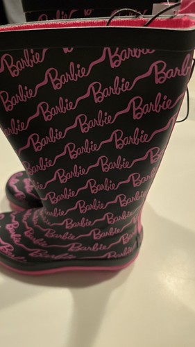 🔥NUEVO🔥Botas Wellington Barbie con eslogan negro para niña de George Reino Unido talla 2 EUR 34 - Imagen 14 de 20