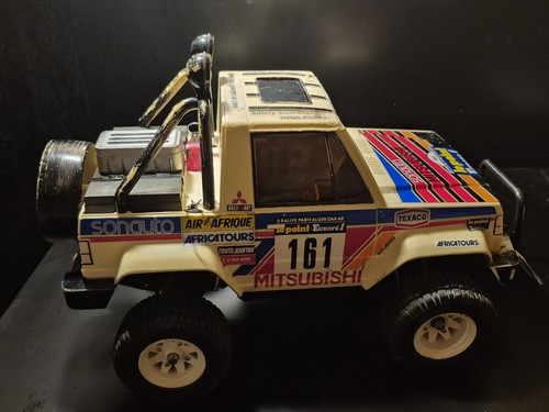 TAMIYA RARE VINTAGE 1984 MITSUBISHI PAJERO 1/10 2WD RC REMOTE CONTROL ARTR - Picture 3 of 14