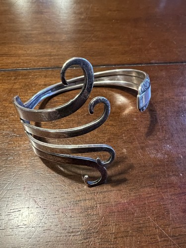 COOL Brazalete Tenedor Ornado Plata Esterlina Toalla Reutilizada Hecho a Mano De Colección - Imagen 2 de 10