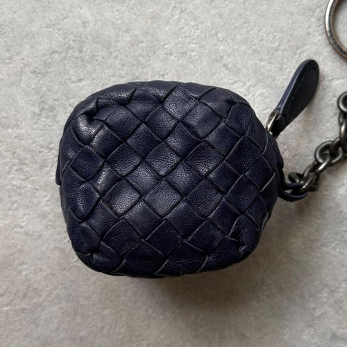 BOTTEGA VENETA Intrecciato Lammleder Schlüsselanhänger Münzetui Navy Unisex - Bild 3 von 7