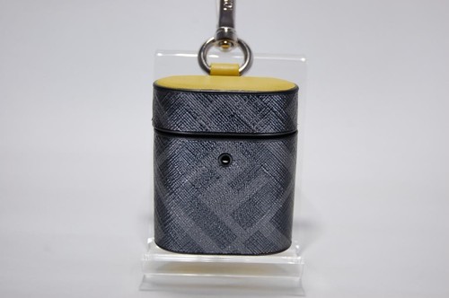 FENDI FF Monogram Coating AirPods Case Grey Canvas Authentic - Photo 10 sur 24