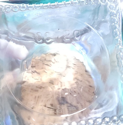 Tarro cuadrado vintage de 4 pulgadas Italia vidrio verde soplado a mano con corcho, 2 listados - Imagen 3 de 5