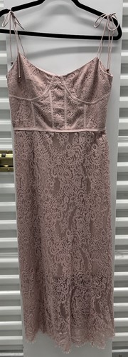 KEEPSAKE Blush Pink Lace Hourglass Sleeveless Lace Overlay Midi Dress size US 8 - Picture 3 of 7