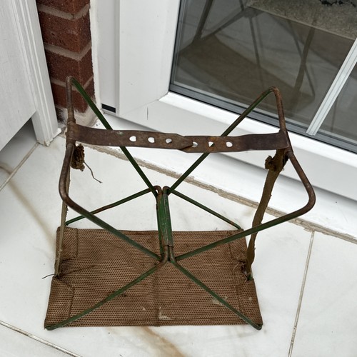 Green foldable Vintage small metal STOOL carrier Seat -H 38 X Top 35 by 18cm - Picture 22 of 24