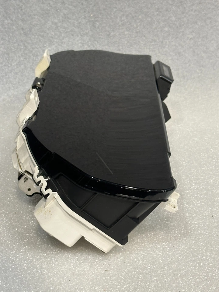 90-92 Lexus LS400 Instrument Cluster Speedometer A/T 83010-50011 OEM 210k - Image 2 of 4