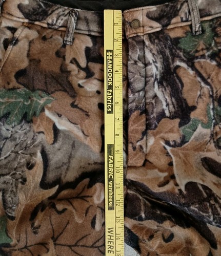 Vintage Cabela's Whitetail Size M Fleece Insulated Pants Camo USA Made Unhemmed - Picture 10 of 11
