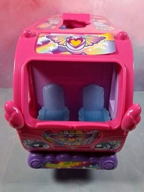 Mixed Lot HATCHIMALS CollEGGtibles Rainbow Cation Camper + 32 Small Figures