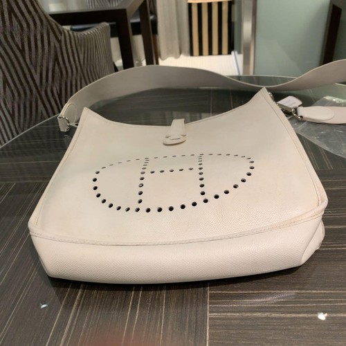 Hermes Evelyne PM II Shoulder Bag in White Leather - With Authentication - Picture 12 of 20