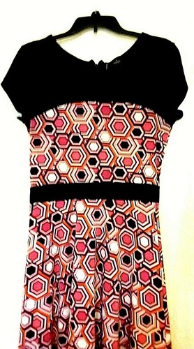 New Directions Dress Girls Size Medium Pink White Black Short Sleeves - Picture 7 of 9