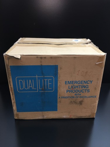 Dual Lite EZ-2 Series Two Head Emergency Lighting Unit FNFP Lot 6 Lights - Picture 6 of 24