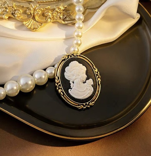 Broche retrato cabeza reina estilo moda retro para mujer estilo antiguo vintage - Imagen 4 de 5