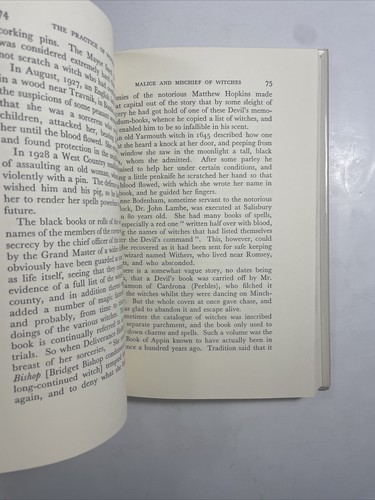 A Popular History of Witchcraft by Montague Summers, 1st ed., HC/DJ, 1973 - Foto 9 di 11