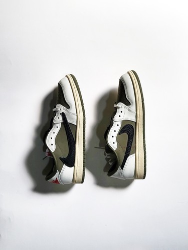 Jordan 1 Low OG SP (PS) x Travis Scott Medium Olive Black DO5442-200 Size 3Y NEW - Picture 5 of 16