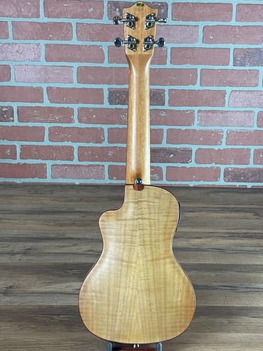 Lanikai Flame Maple Thin Concert Acoustic-electric Ukulele - Picture 7 of 10