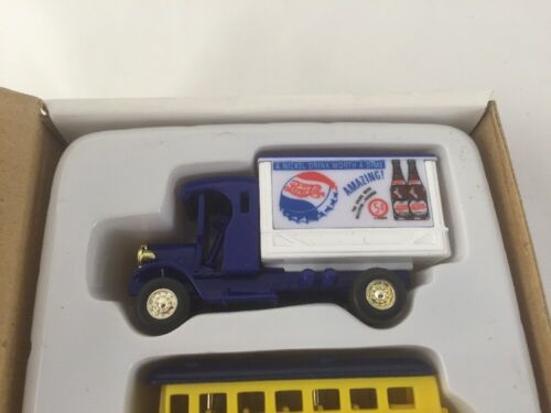RUOTA DORATA VEICOLI PRESSOFUSI Set di 4 Camion Pepsi - Foto 2 di 6