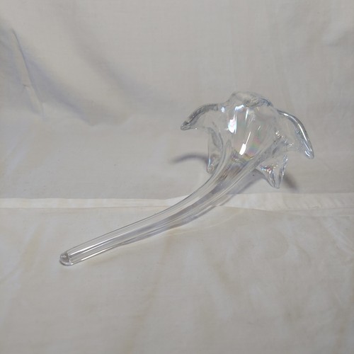 Vintage Hand Blown Art Glass Lily Flower Opalescent White Confetti - Picture 3 of 6