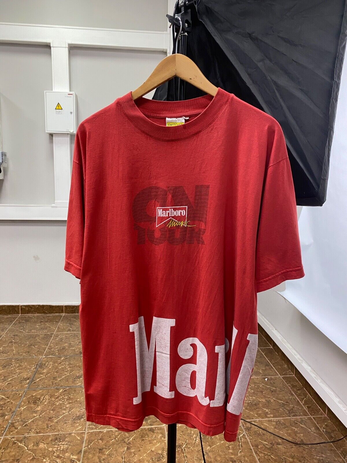 Picture 1 of 12
