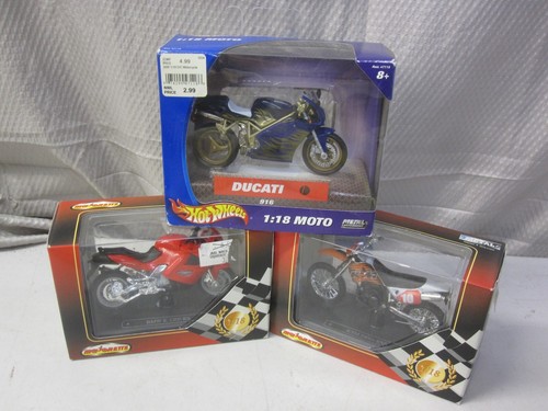 Lot of 3 Ducati Hot Wheels 916 1:18 Moto Majorette 1/18 - Moto KTM 540cc SXC - Picture 1 of 9