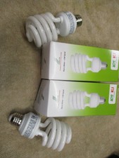 Bright White Compact Fluorescent Light Bulb 11W AURORA AU-GUF4011//40 240V SGU10