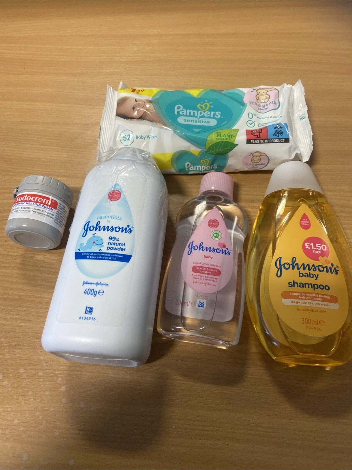 Baby Job Lot Shampoo Oil And Baby Wipes Baby Powder And Sudocrem 60g New