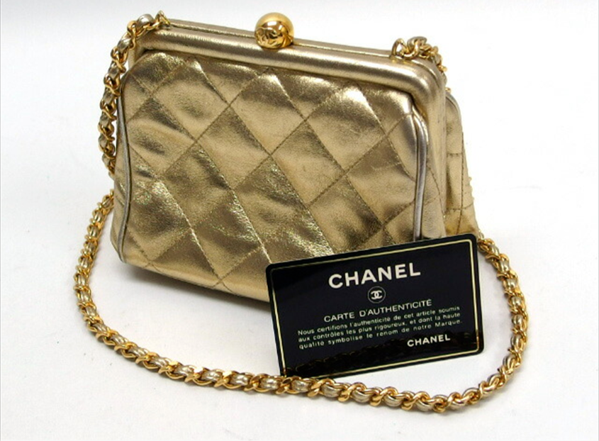 Chanel Quilted Clasp Chain Shoulder Bag Metallic Gold