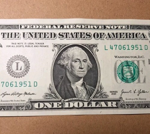 1951 YEAR Date Note Fancy Serial Number One Dollar Bill L 47061951 D - Picture 3 of 6