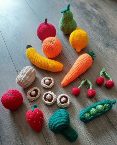 Hand Knitted FRUIT & VEG Knitted Food Knitted Toys Play kitchen/Shop
