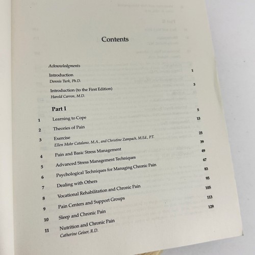 THE CHRONIC PAIN CONTROL WORKBOOK: A STEP-BY-STEP GUIDE By Ellen Mohr Catalano - Picture 10 of 15