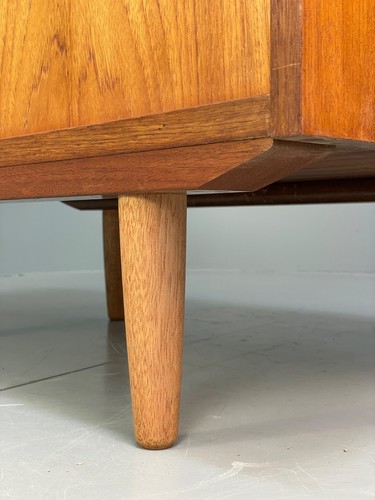 Vintage Danish Teak Cabinet 1970s Retro Sliding Doors Shelf EB9835 MWOO - Picture 21 of 21