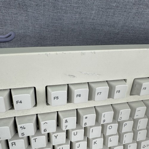 Sega Dreamcast Keyboard Official OEM HKT-7620 Tested Working *Scuffs* - Picture 3 of 8