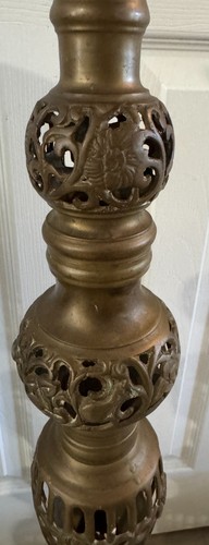 2 Monumental Asian James Mont Style Filagree Bronze Candle Holders 34" - Picture 5 of 7