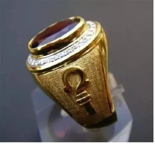 Anillo Bishop para hombre 5,00 quilates corte ovalado amatista creada en laboratorio chapado en oro amarillo de 14 k Foto 2 de 4