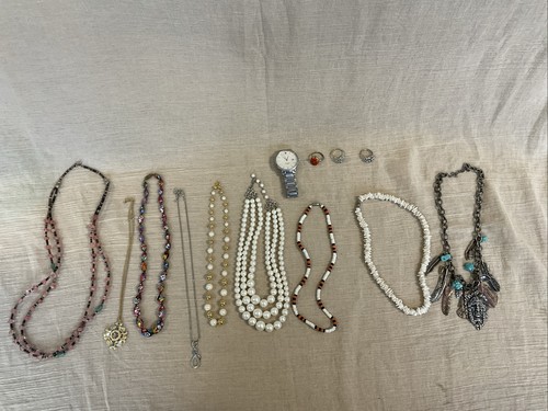 🔥 🔥 VINTAGE ESTATE LOT OF JEWELRY - 50 PIECES🔥 🔥 - Foto 3 di 4