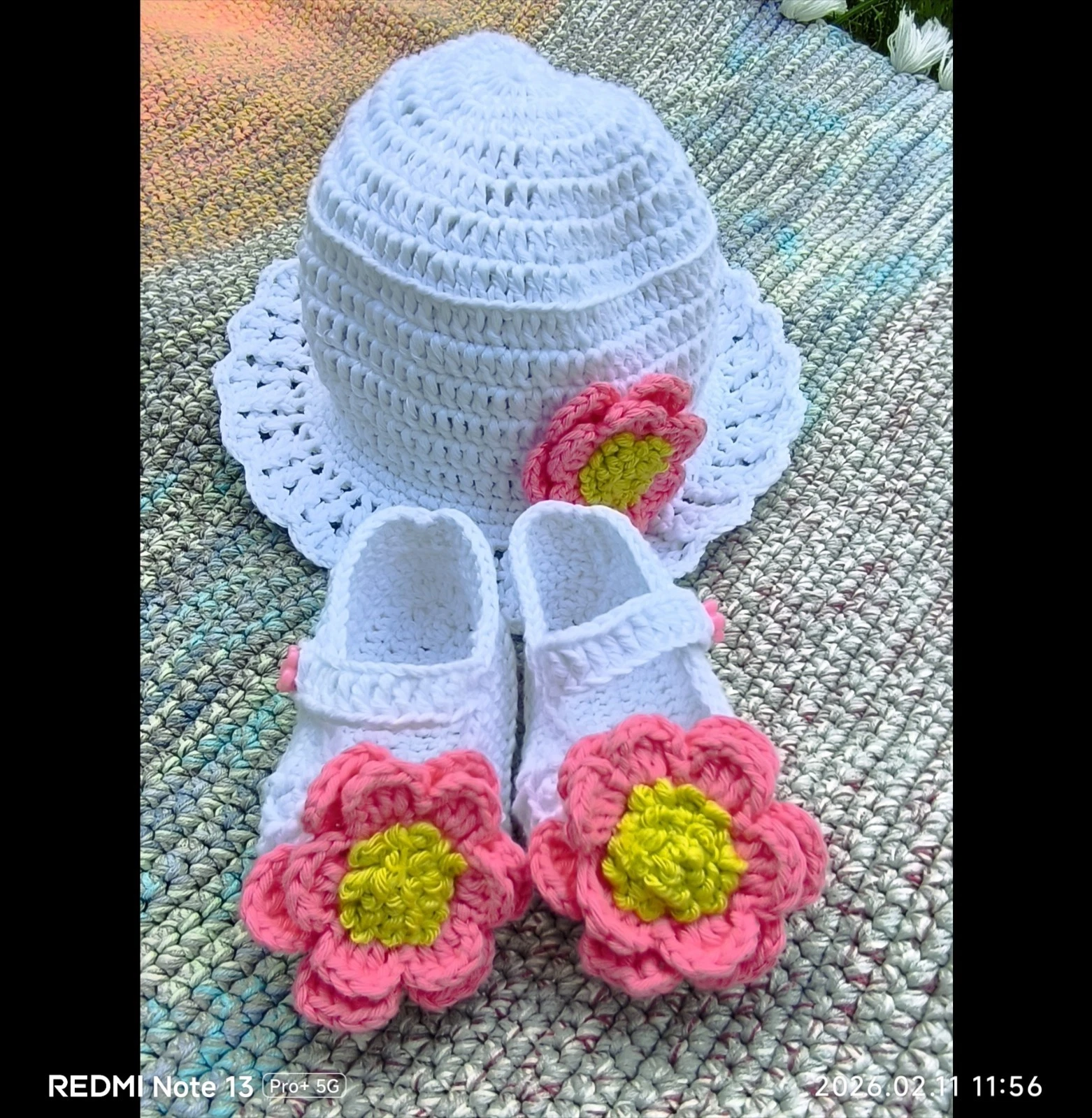 Crochet Hat and Booties with Flowers for Newborn Girl Baby Shower Gift White