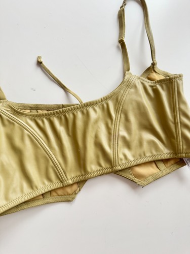 NWOT Urban Outfitters OUT FROM UNDER Hera Green Faux Leather Bralette Top Size M - Bild 9 von 11