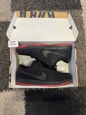 Nike Dunk Premium SB Low Levi's for Sale | Authenticity Nike Dunk Premium SB Low Levi's for Sale | Authenticity