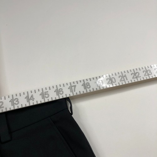 Nike Golf 32 (Fit 32W) No Stretch Polyester Flat Chino 11" Shorts Black MINT - Picture 3 of 10