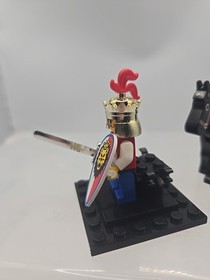 Vintage LEGO Castle Era Royal Lion King Knight Minifigure with Accessories