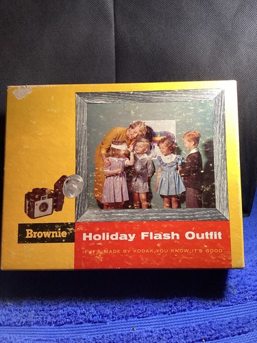 Vintage 1960’s Kodak Brownie Holiday Flash Outfit Camera In Original Box 183 L - Picture 1 of 16