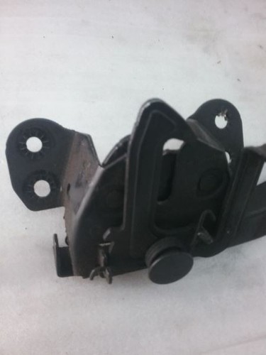 Hood Lock Latch Actuator Sedan 2004 HYUNDAI ELANTRA S-64P - Picture 2 of 4